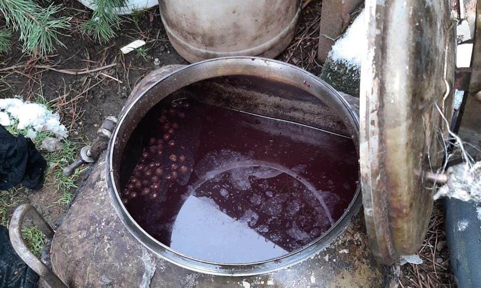 2021-1-14-937Destilační nádoba.jpg